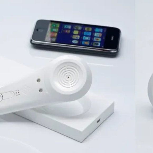 Moshi Moshi 3 David Turpin Mobile Phone Headset and Base - Picture 2 of 7